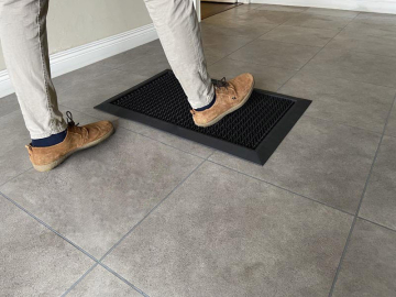 Tapis désinfectant anti-contaminant Tapis désinfectant anti-contaminant